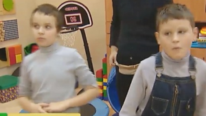 Инклюзия в московской школе закончилась изоляцией детей с аутизмом
