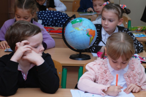 Губернатор Калужской области призвал вернуть воспитательную работу в школы