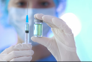 Минздрав планирует обязать учителей вакцинироваться от COVID-19